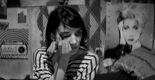 Recensie A Girl Walks Home Alone at Night 